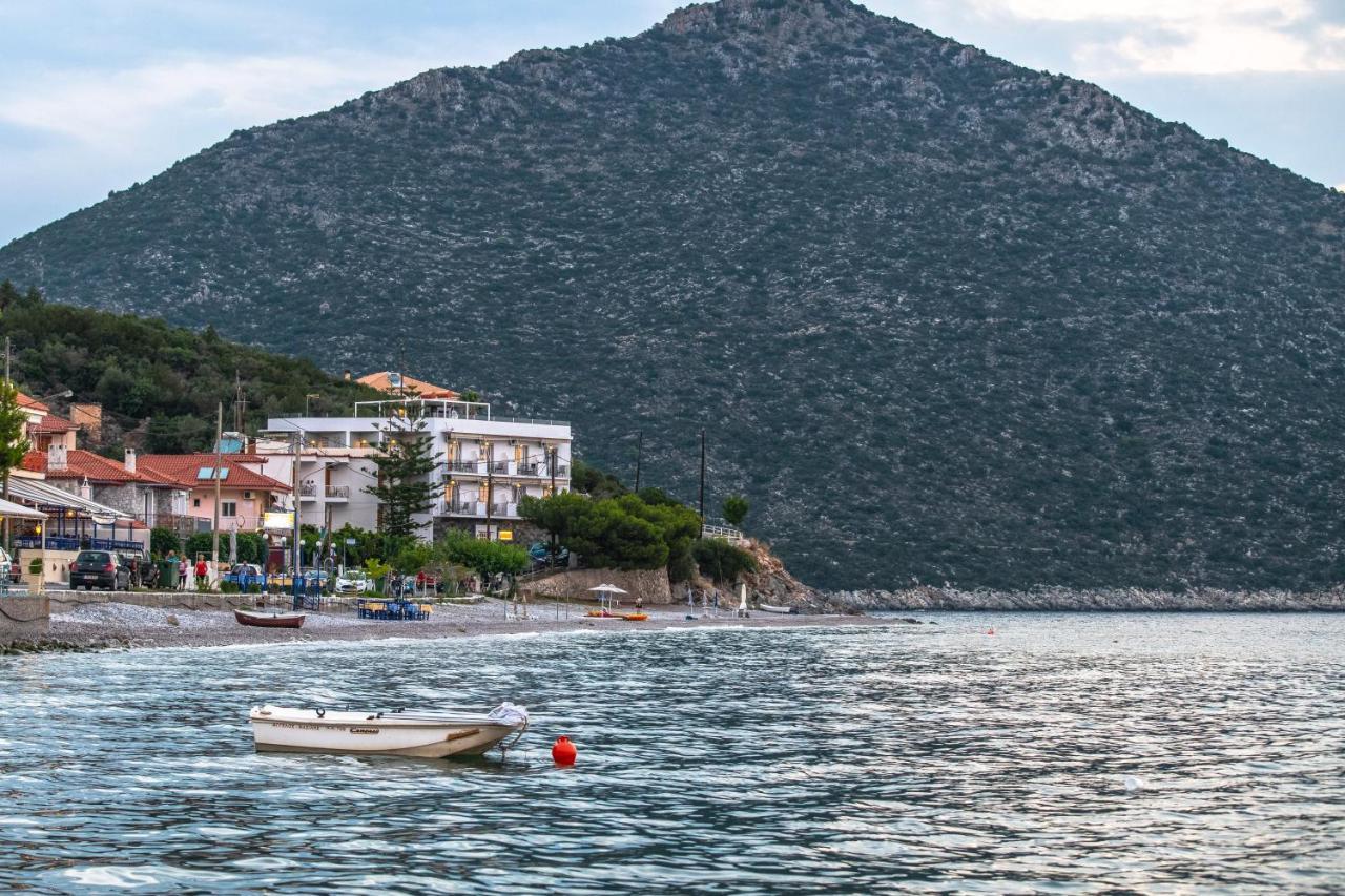 Ξενοδοχείο Παρασκευάς Τυρός Εξωτερικό φωτογραφία