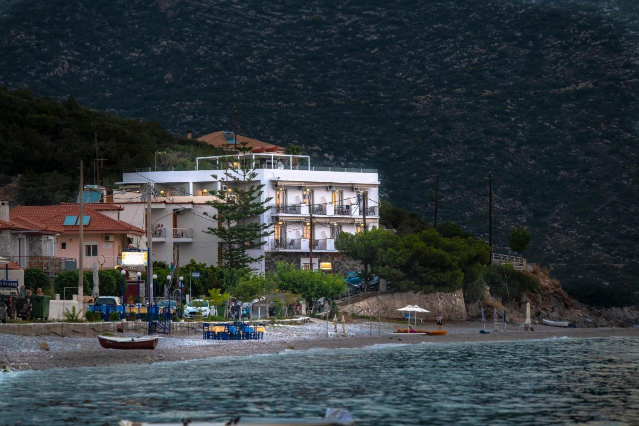 Ξενοδοχείο Παρασκευάς Τυρός Εξωτερικό φωτογραφία